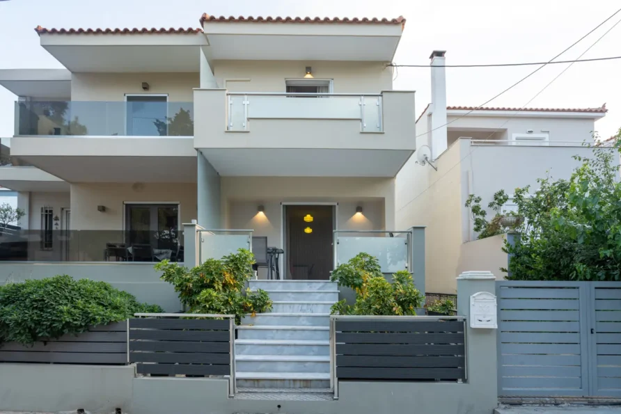 Comfortable 3BD Maisonette near Airport of Mytilene